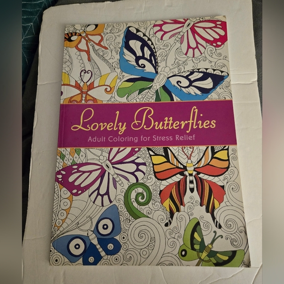 Bundle/3 Butterfly Adult Coloring Books - Picture 13 of 16